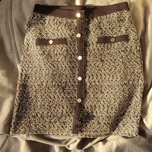 Comfortable, flattering business skirt